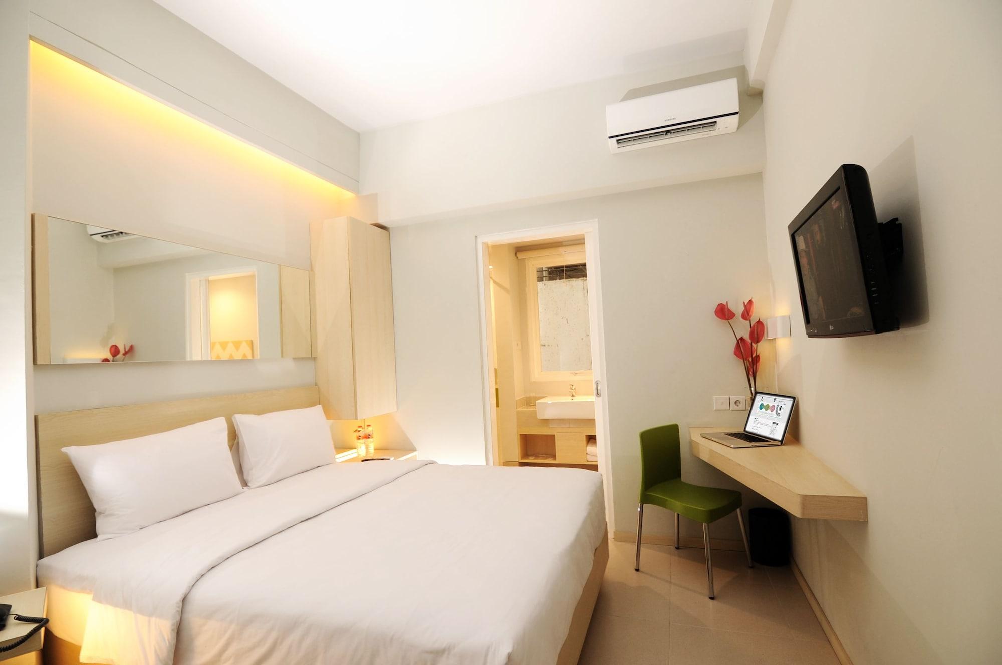 Cleo Hotel Tunjungan Surabaja Zewnętrze zdjęcie